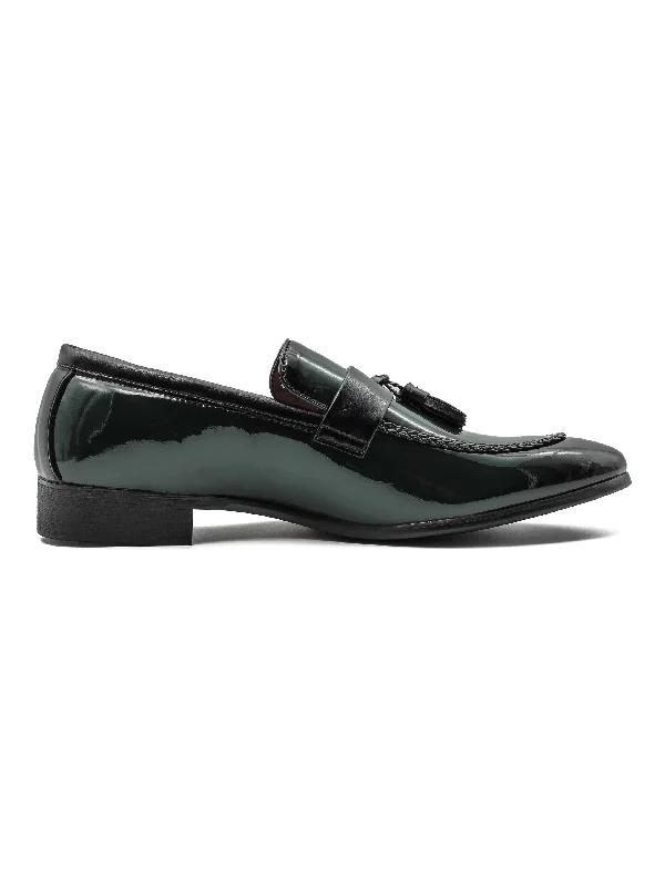 GREEN GLOSSY TASSEL LOAFERS