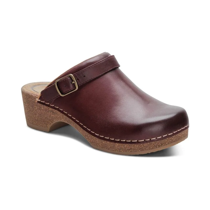 Beckie Cork Clog with Convertible Sling Back in Burgundy