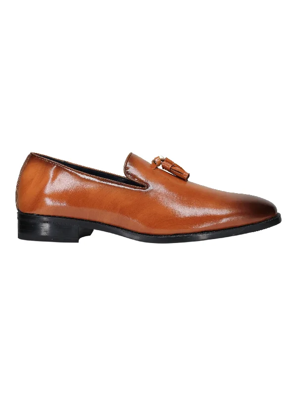 WHOLECUT FAUX LEATHER LOAFERS WITH TASSELS