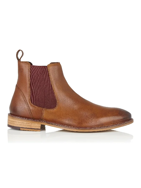 LEATHER CHELSEA BOOTS IN CHESTNUT