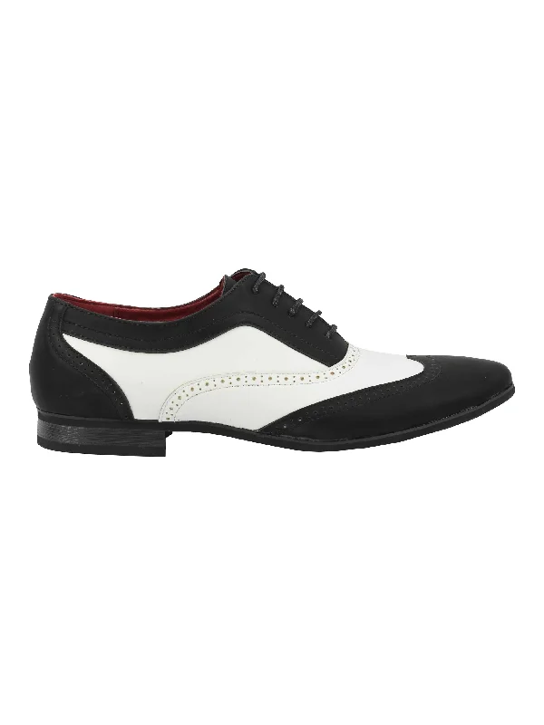 FAUX LEATHER BLACK WHITE LACE UP SHOES