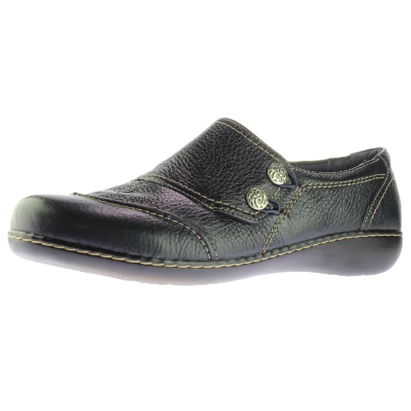 Clarks Womens Leather Slip On Round-Toe Shoes