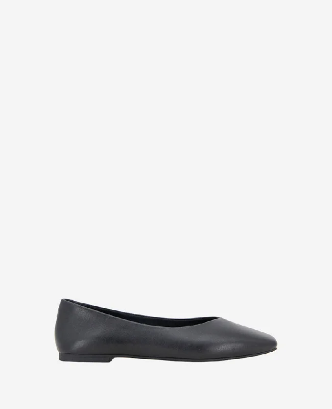 Johanna Leather Ballet Flat