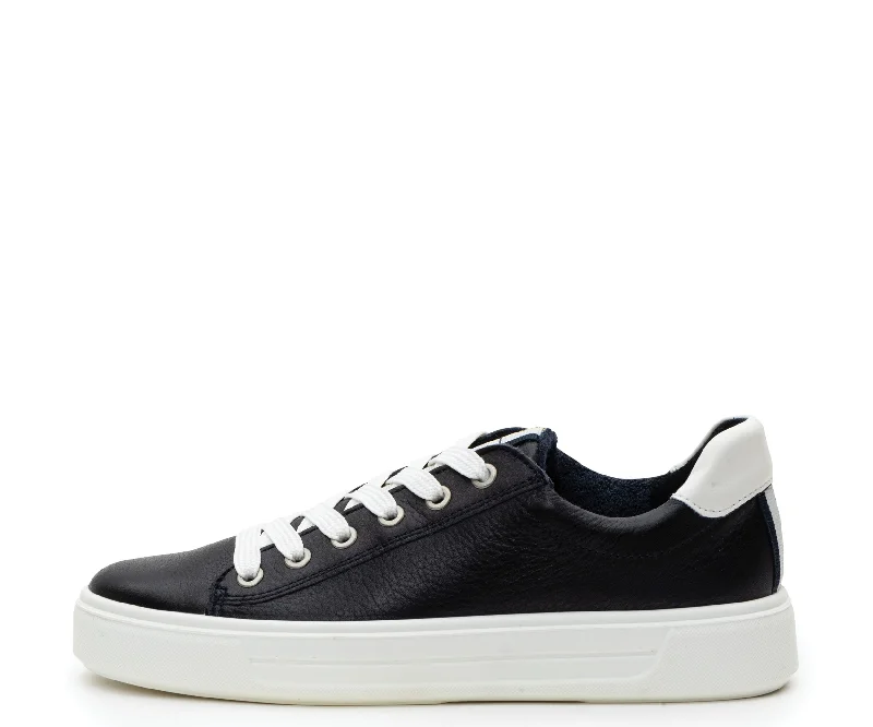 Camden Women's Sneaker